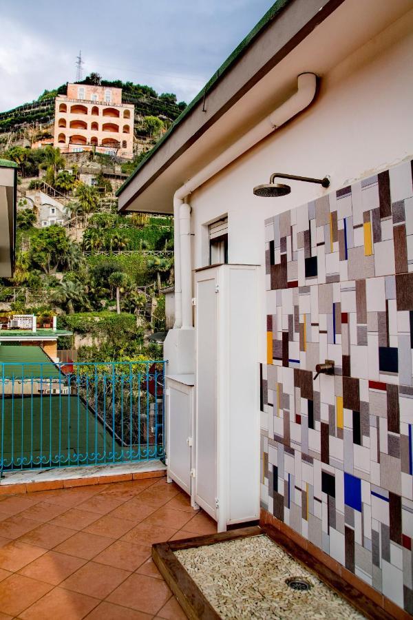 Apartmán A Terrace On The Sea Maiori Exteriér fotografie